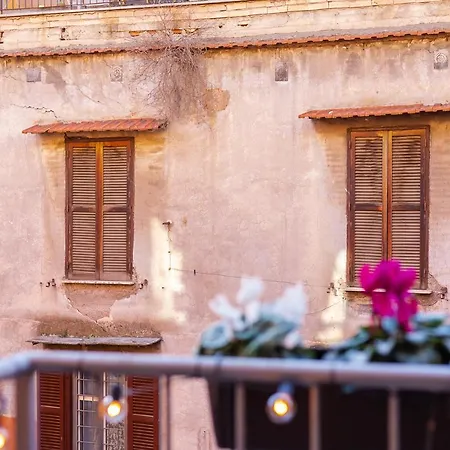 Romantic Colosseum With Lovely Balcony Apartmán *